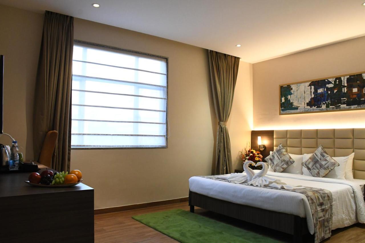 Lynq Aero Hotel Calcutta Eksteriør billede